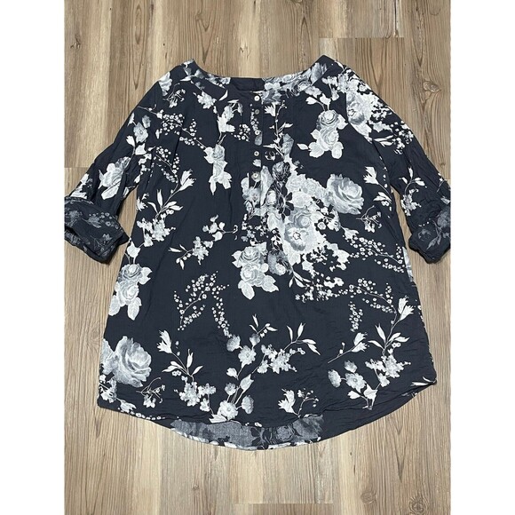 Soft Surroundings Tops - Soft Surroundings Womens Size L Blue Tuberosa Floral Blouse Roll Tab Sleeve
